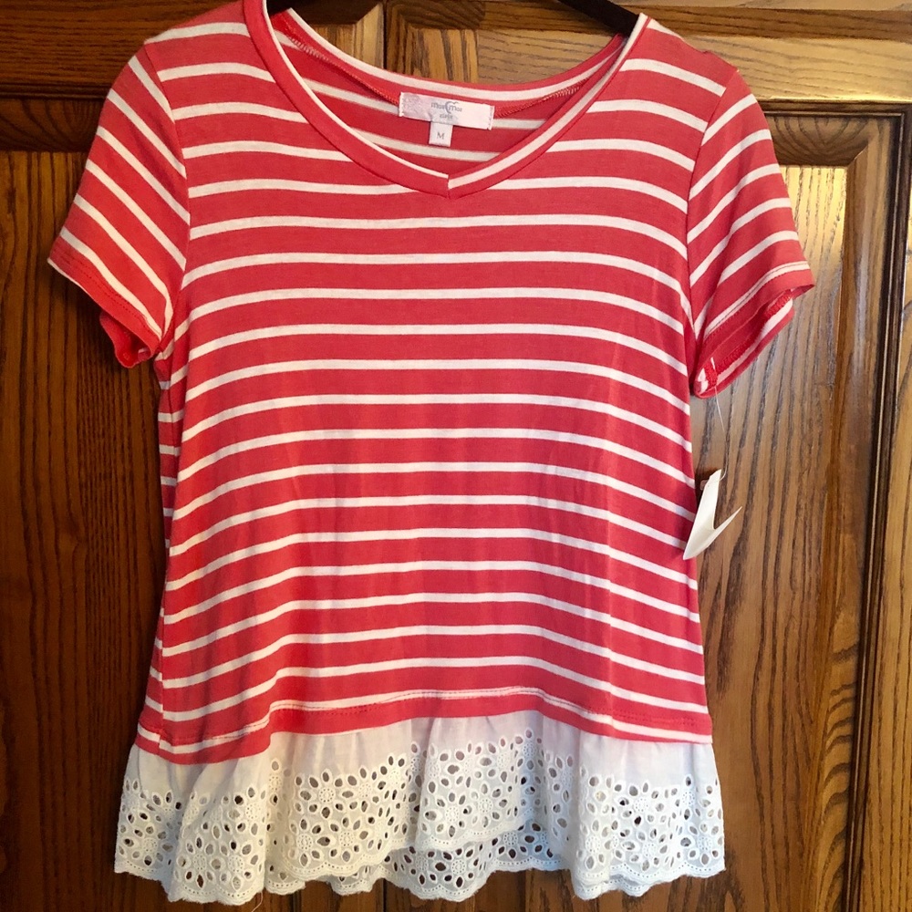 Soft Moa Moa coral and cream tunic type top